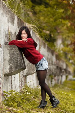 女子裸身露100%奶头高中自慰