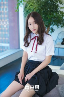 点击进入av精彩内容